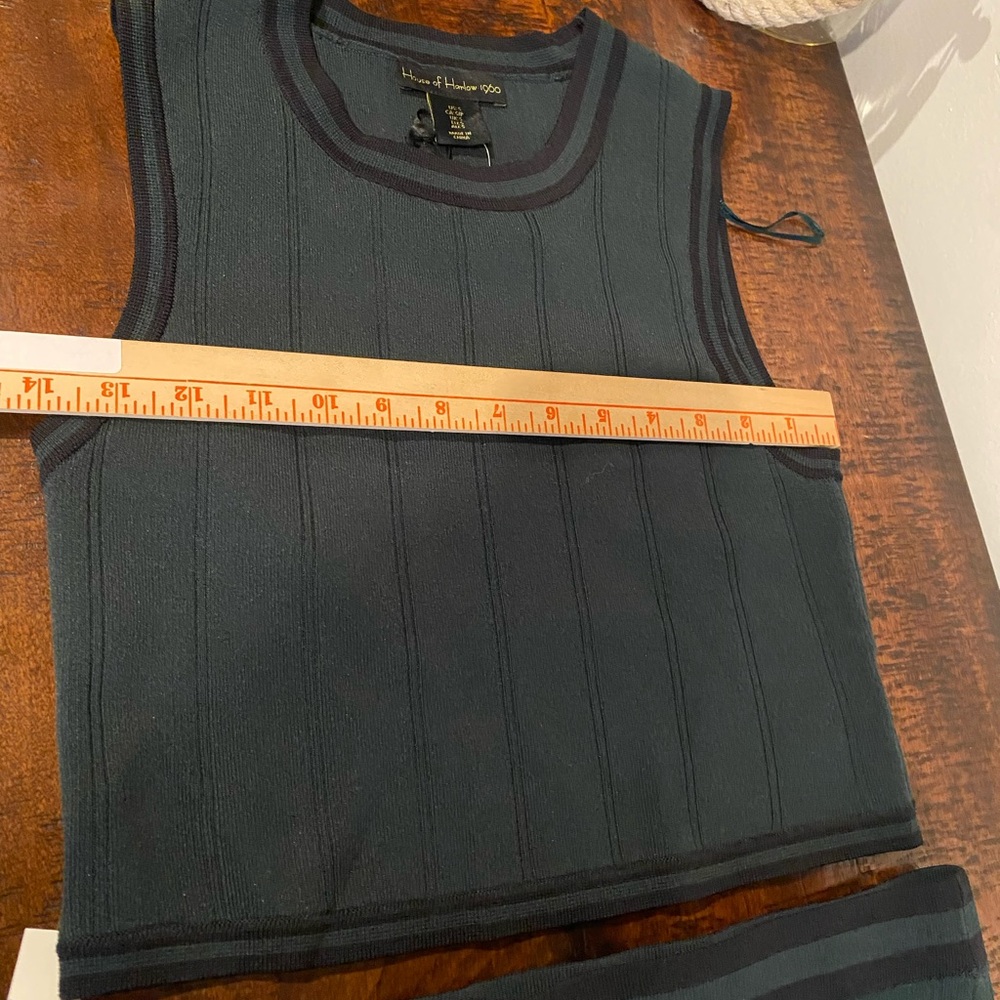 House of Harlow 1960 Tennis Sleeveless Sweater Top & Pleated Skirt Set Sz S - Picture 12 of 15